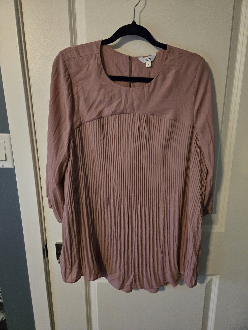 NWT Penn Pleated Blouse, Size X In Dusty Pink